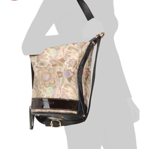 NWT MARINO ORLANDI Made In Italy Leather Sling Backpack New with tag - Picture 5 of 5